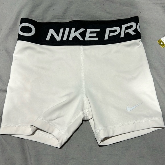 Nike Pants - Women’s Nike Pro Athletic Shorts